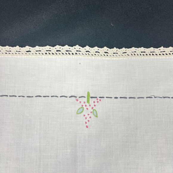 2 VTG kitchen Tablecloth Material 33in x 33in Hand Embroidered Flowers 1950s MCM - Picture 11 of 16